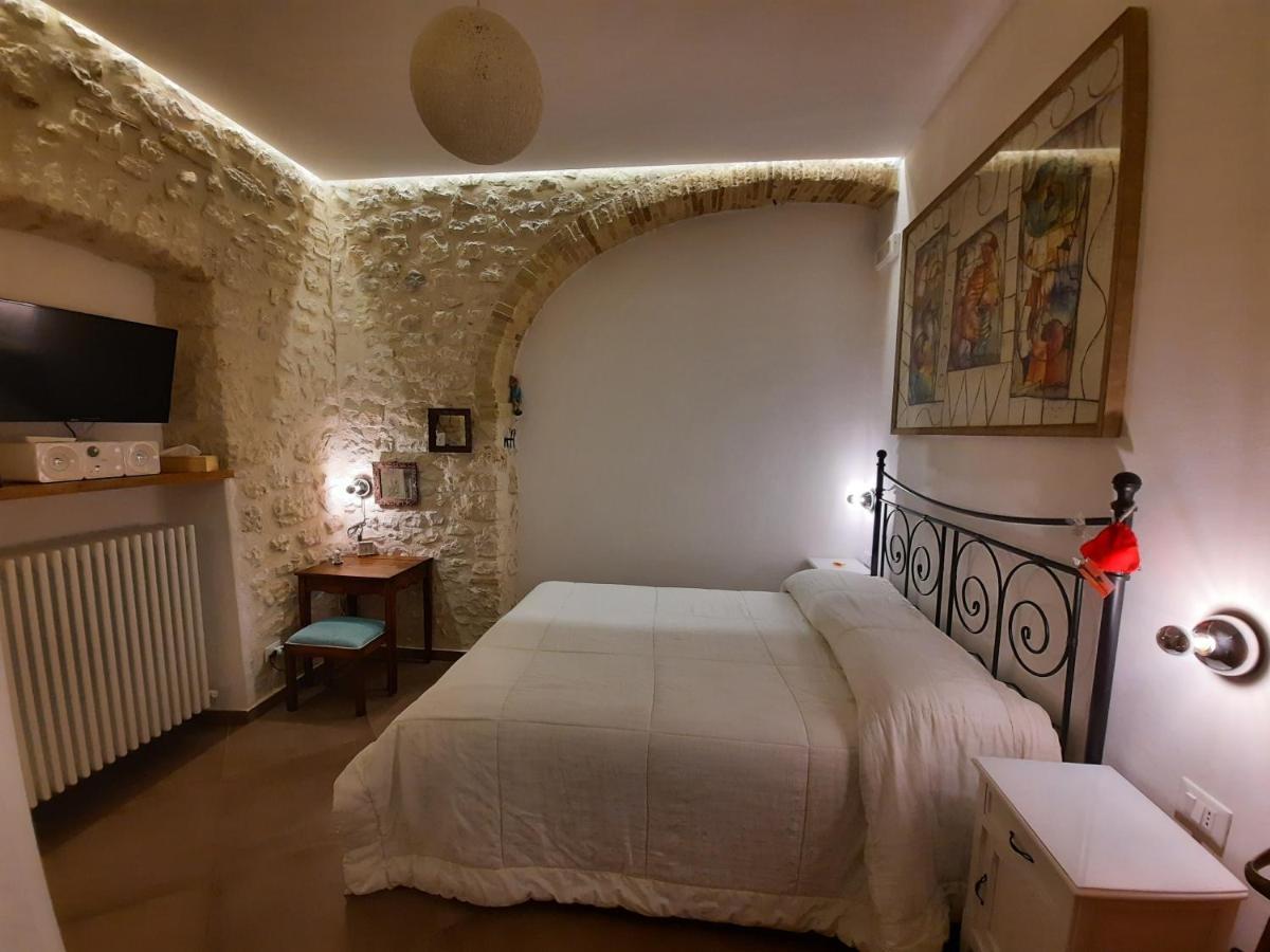 Villa Picchio&Pinocchio Sulmona Esterno foto